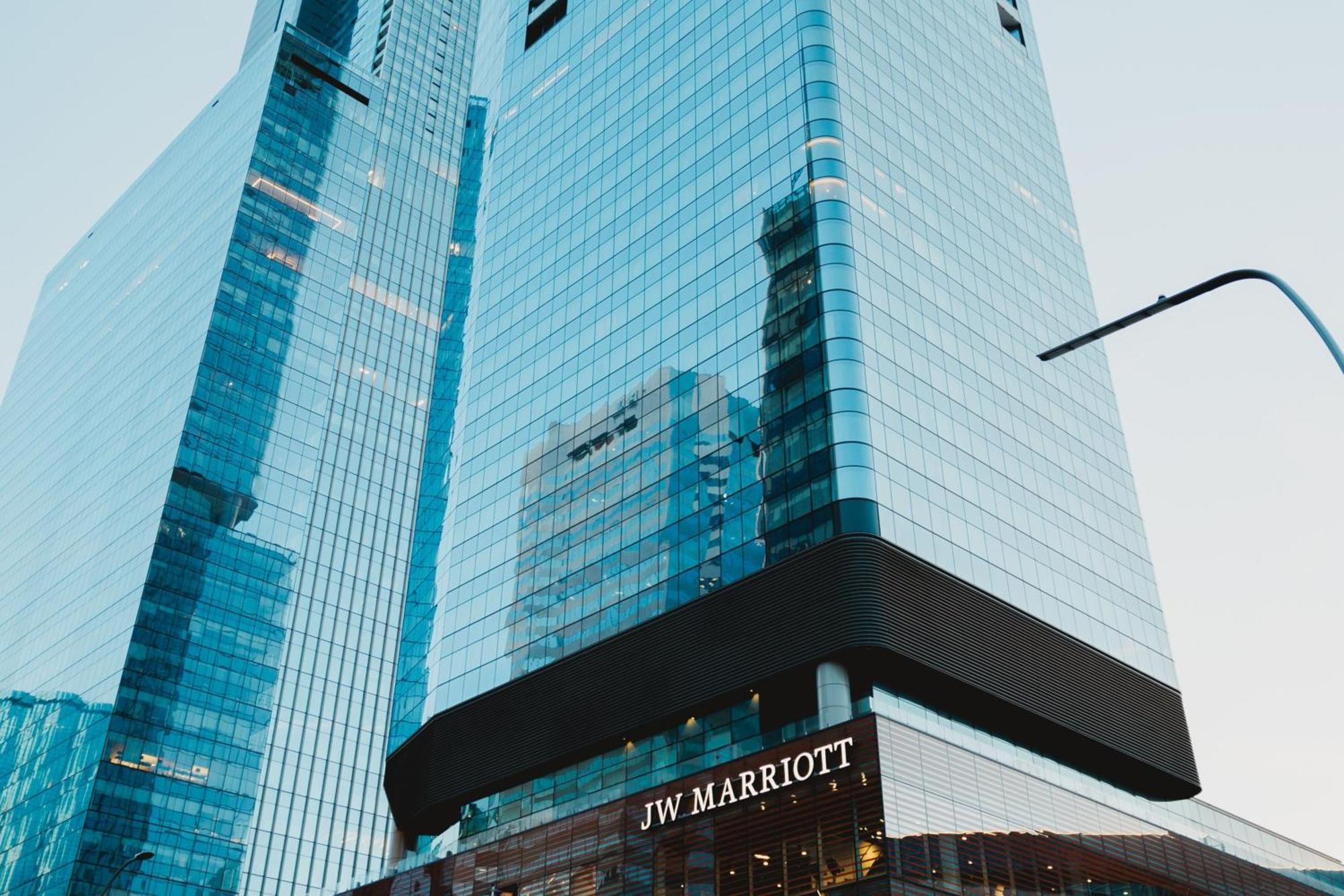 Jw Marriott Edmonton Ice District Hotel Exterior photo